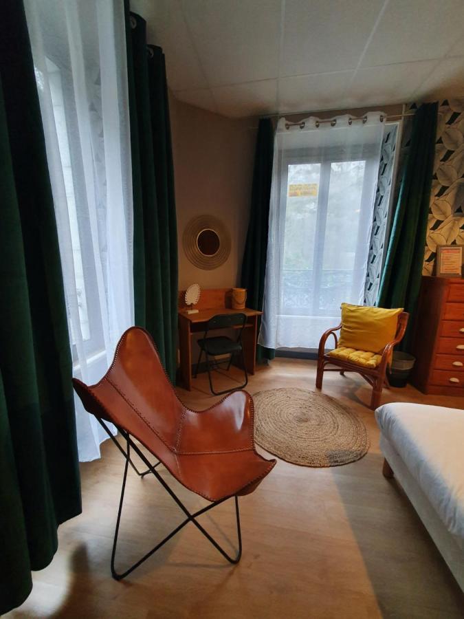 Auberge La Caverne Laruns Bagian luar foto