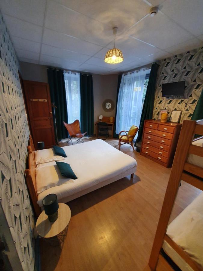 Auberge La Caverne Laruns Bagian luar foto