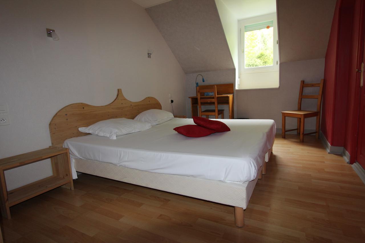 Auberge La Caverne Laruns Bagian luar foto